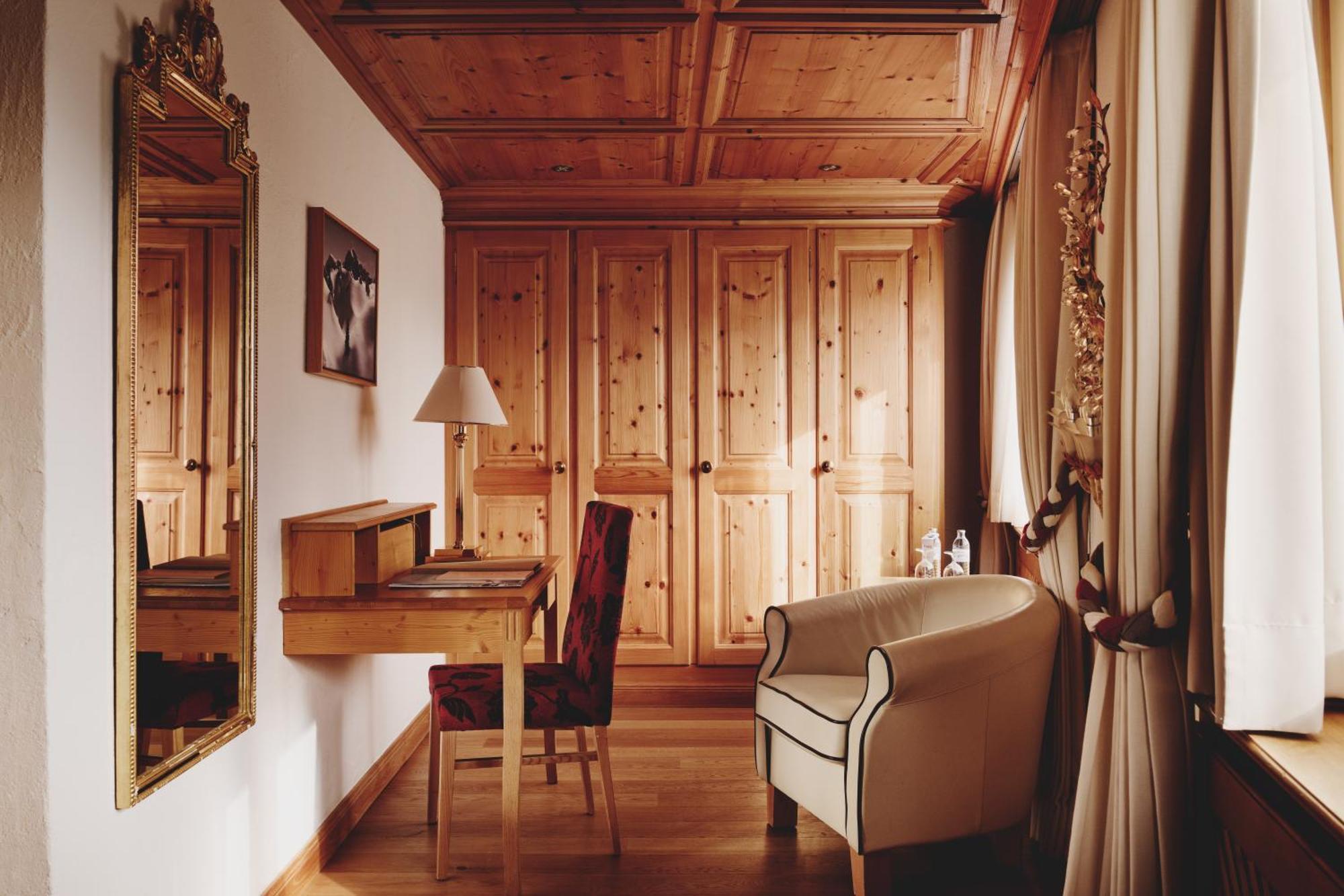 Burg Hotel Oberlech Eksteriør bilde